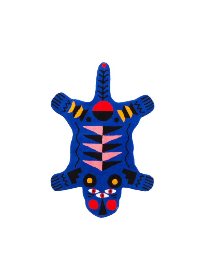 RUG - LARGE SHAPED