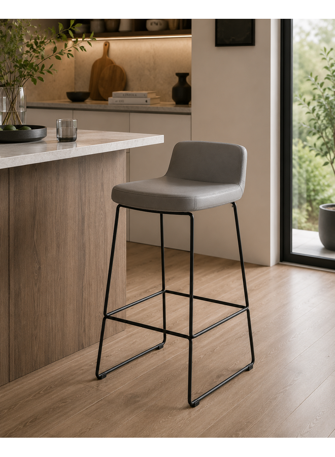 CONNUBIA RILEY METAL LEG COUNTER STOOLS