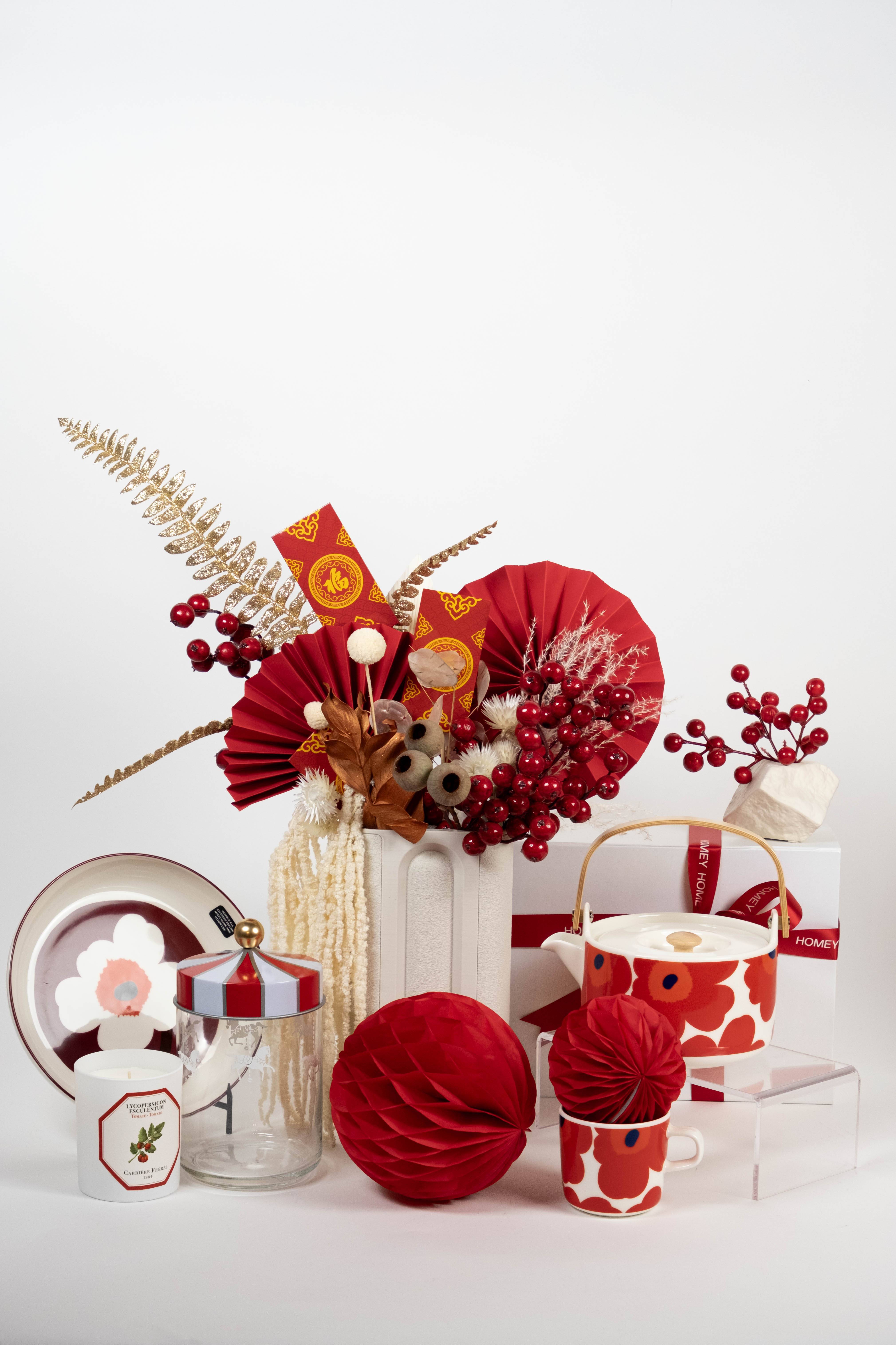 LUNAR NEW YEAR RED SALE