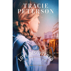 Heart of Cheyenne #1: A Love Discovered (Tracie Peterson), Paperback