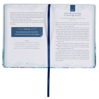 Hope that Restores: A 90-day journey toward physical, spiritual, & emotional wholeness (Dr. Reggie Anderson, Jennifer Schuchmann), White Faux Leather