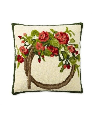 Geranium Wreath Indoor/Outdoor Pillow 18X18