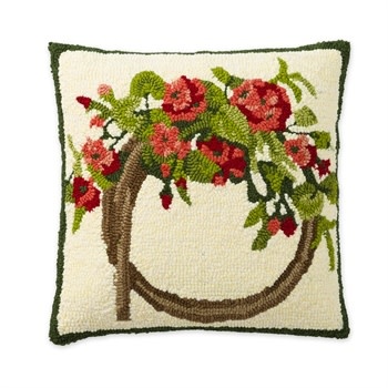 Geranium Wreath Indoor/Outdoor Pillow 18X18