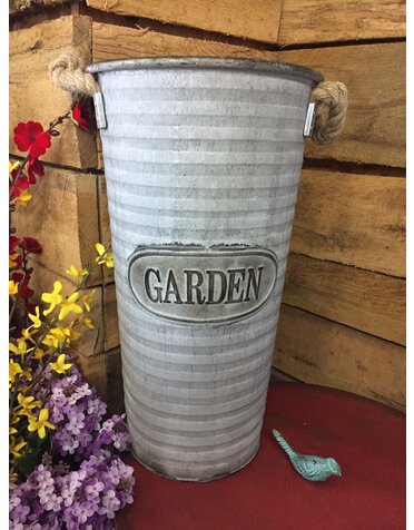 Metal Ribbed Garden Bucket w/Rope Handles-Medium