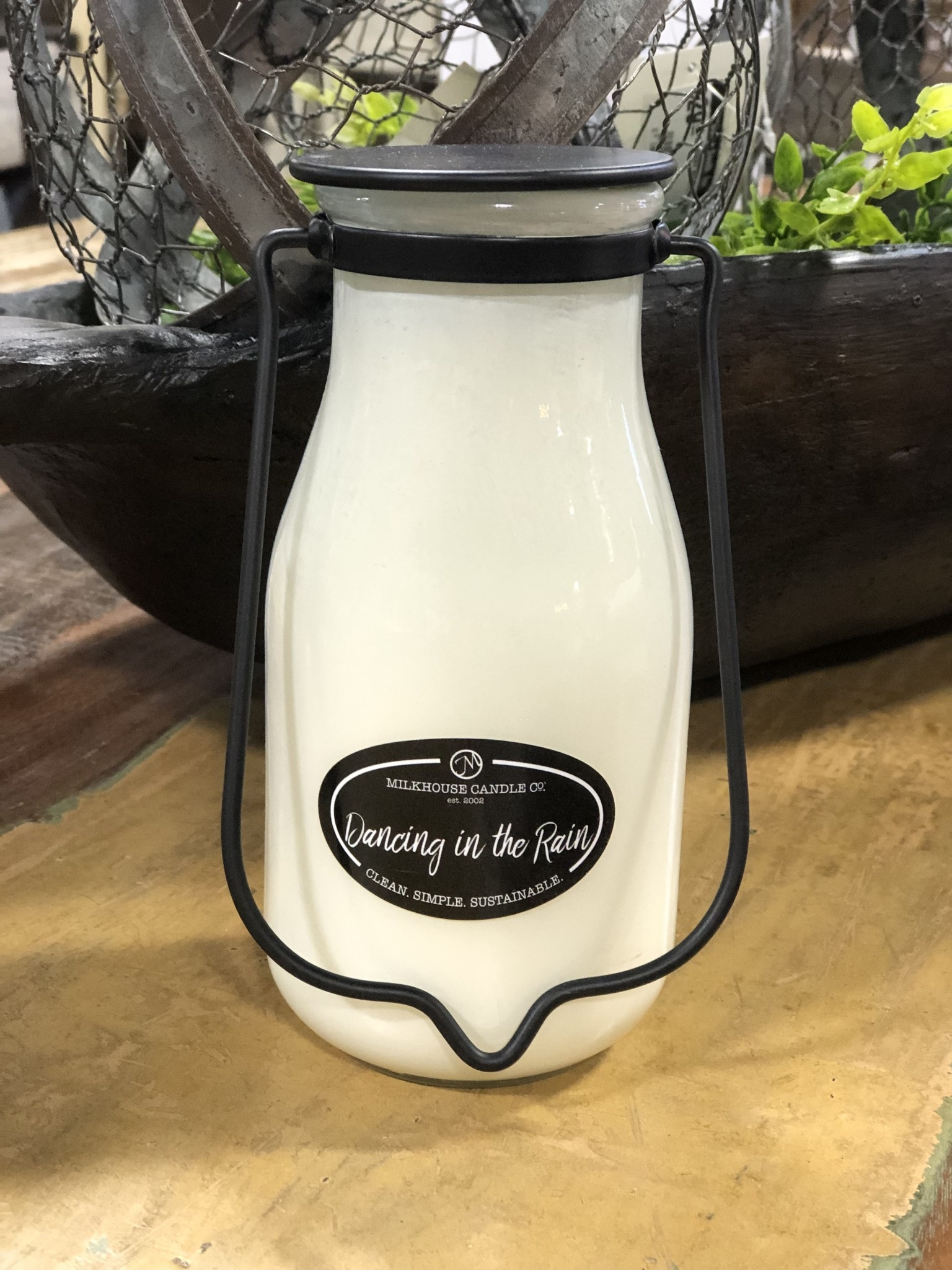 14oz Milkbottle Jar: Dancing in the Rain