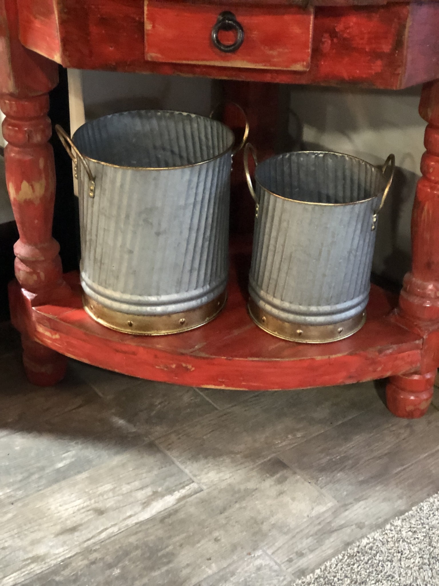 Metal Planter Set