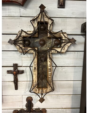 Medium Cross w/Metal - White