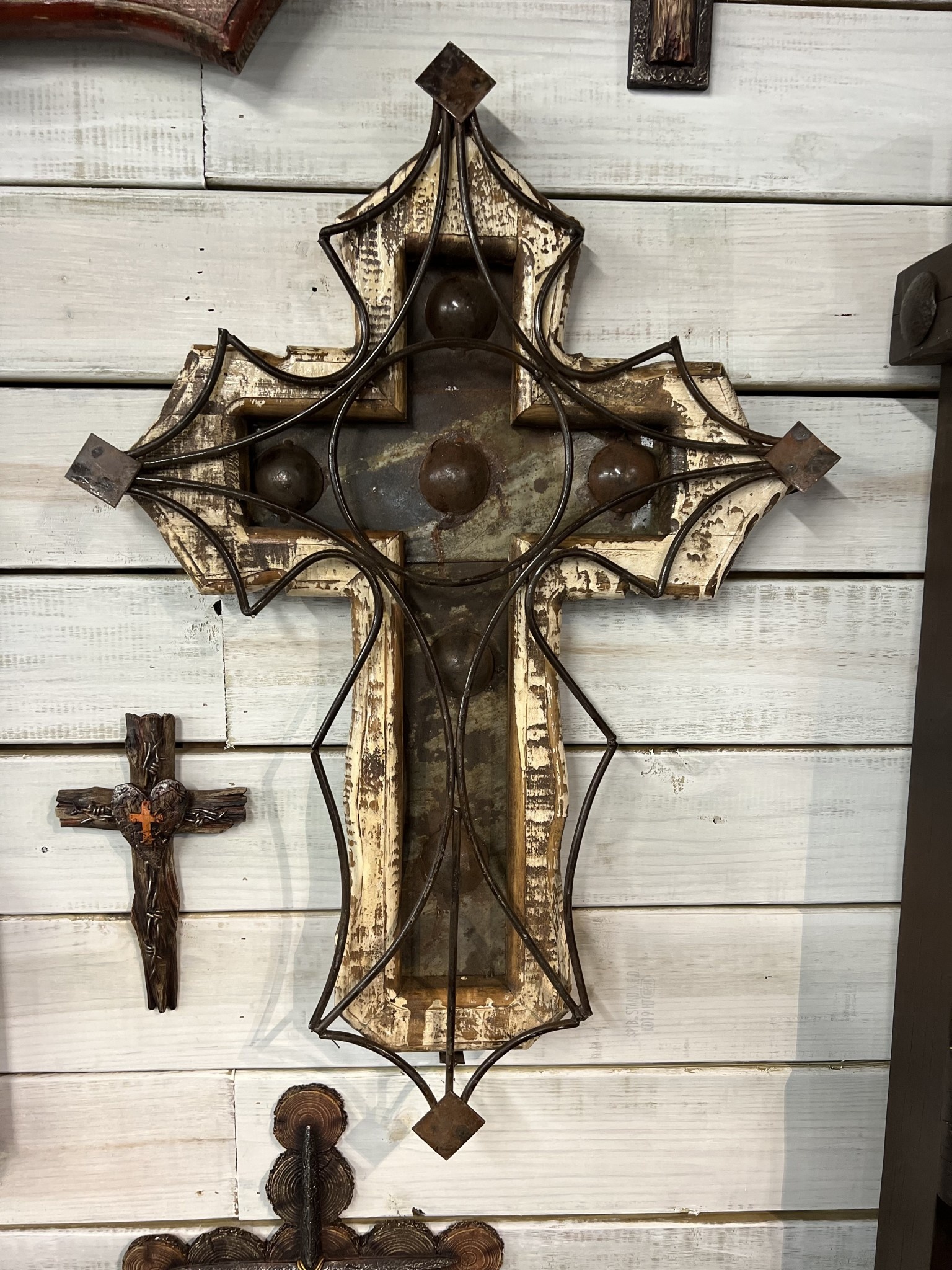 Medium Cross w/Metal - White