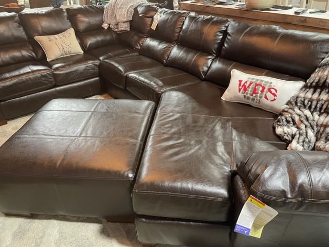 Lawson RSF Chaise - Godiva