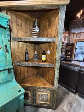 Fella Corner Shelf - Cascara