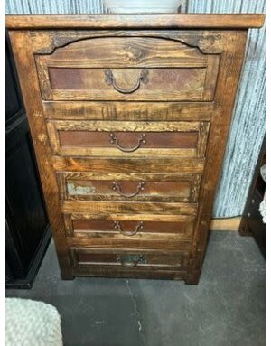 Rusty Chest