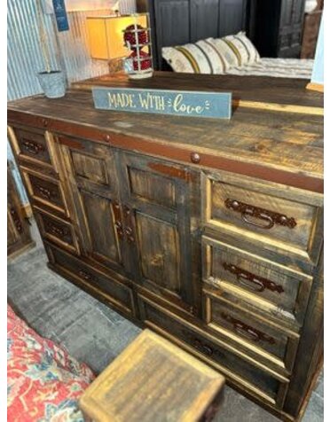 Mansion 8 Drawer/2 Door Dresser - Distressed