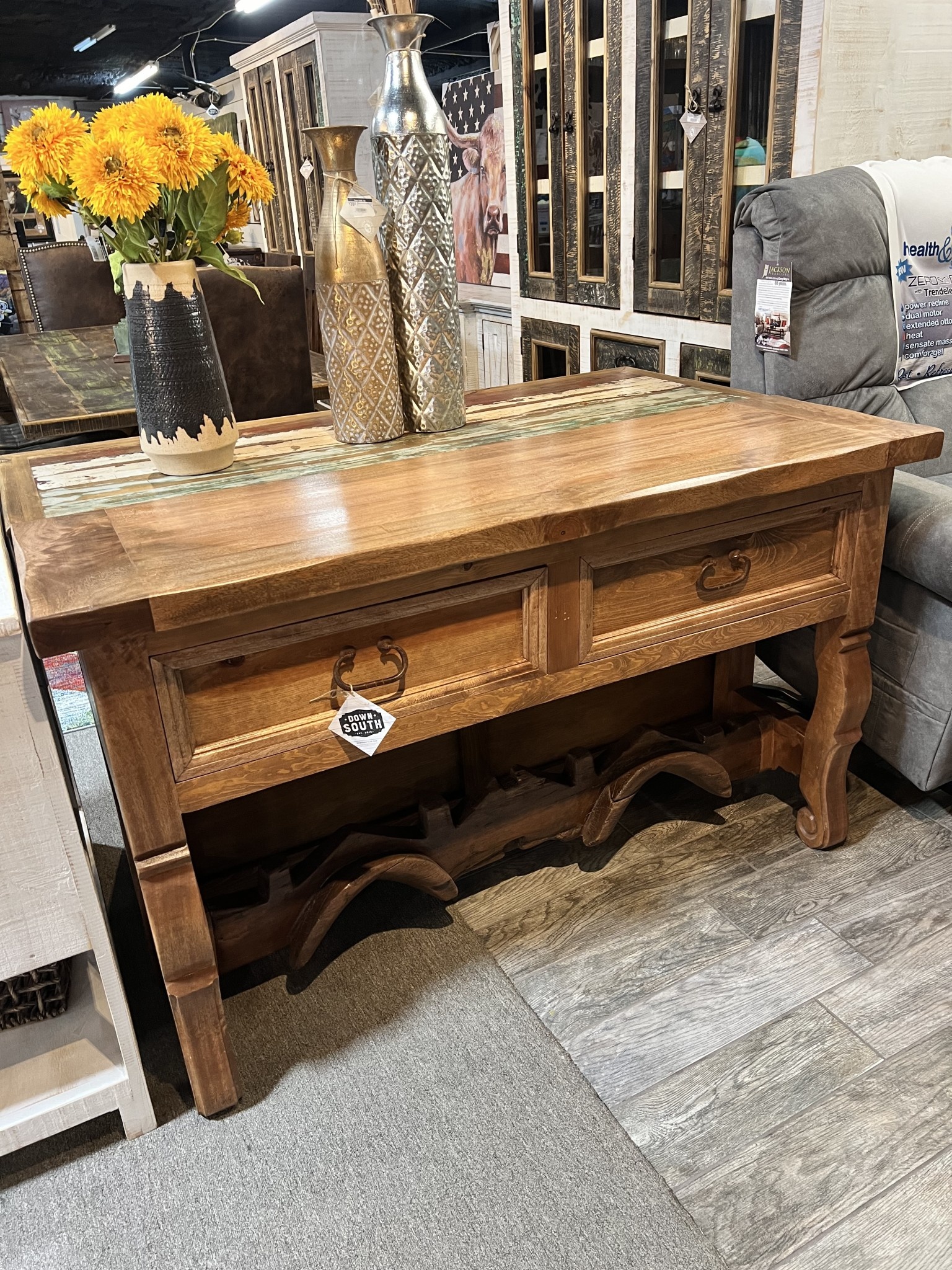 Yugo Sofa Table