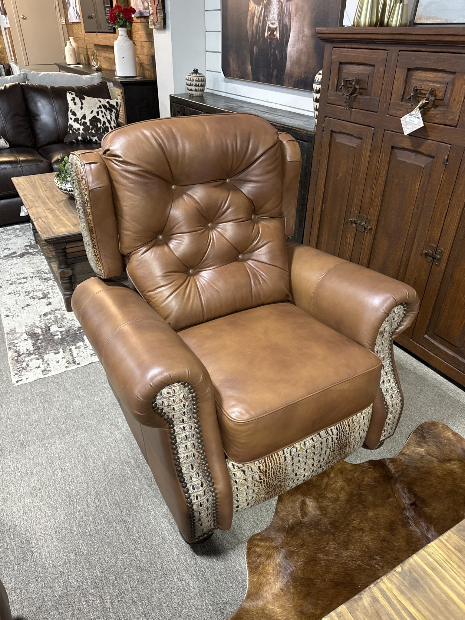 San Antonio Pushback Chair - Monaco Honey/Aged Gator Egyptian