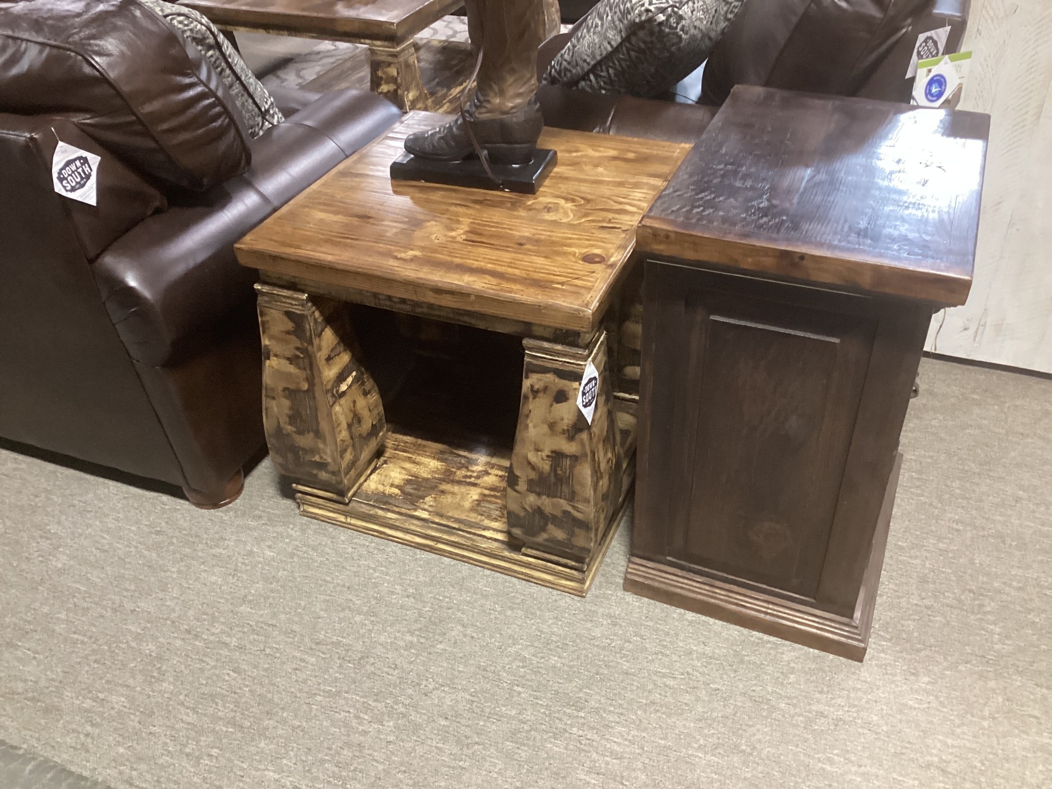 Aurora End Table - Golden