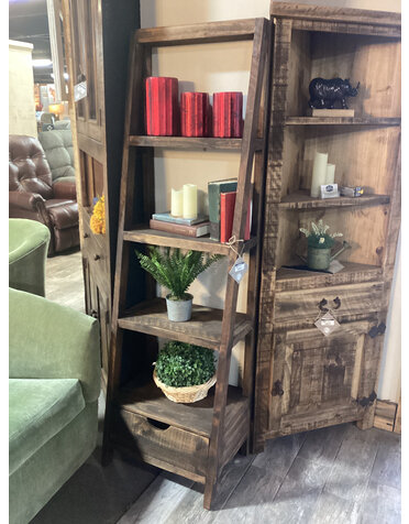Ladder Bookcase - Distressed