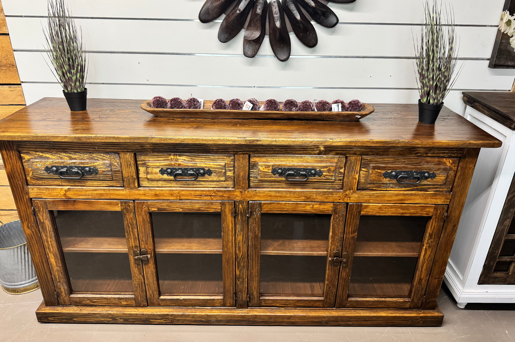 Olea Sideboard - Custom Rango