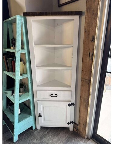 Corner Hutch - White