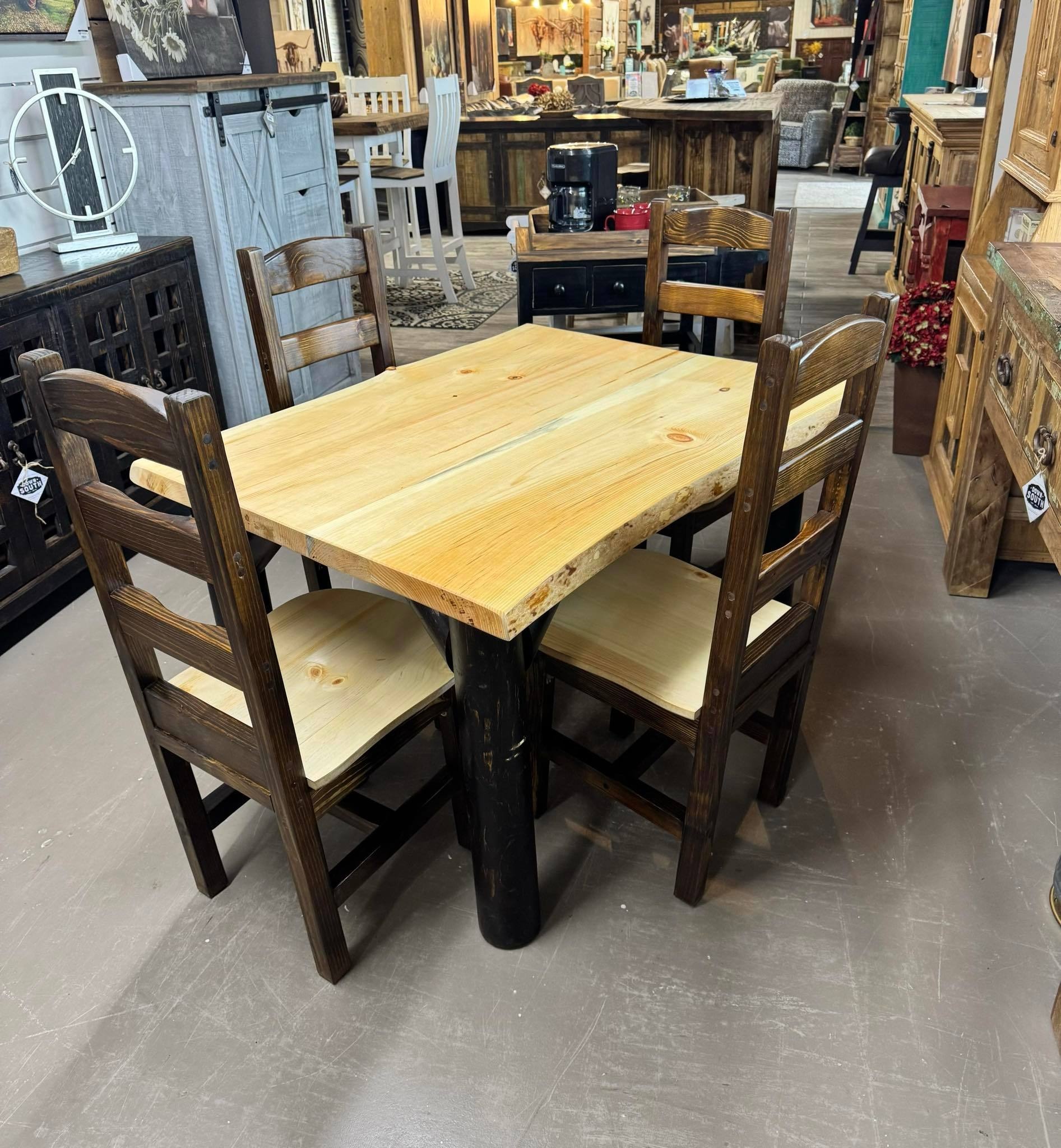 4' Log Harvest Dining Table - Walnut/Natural