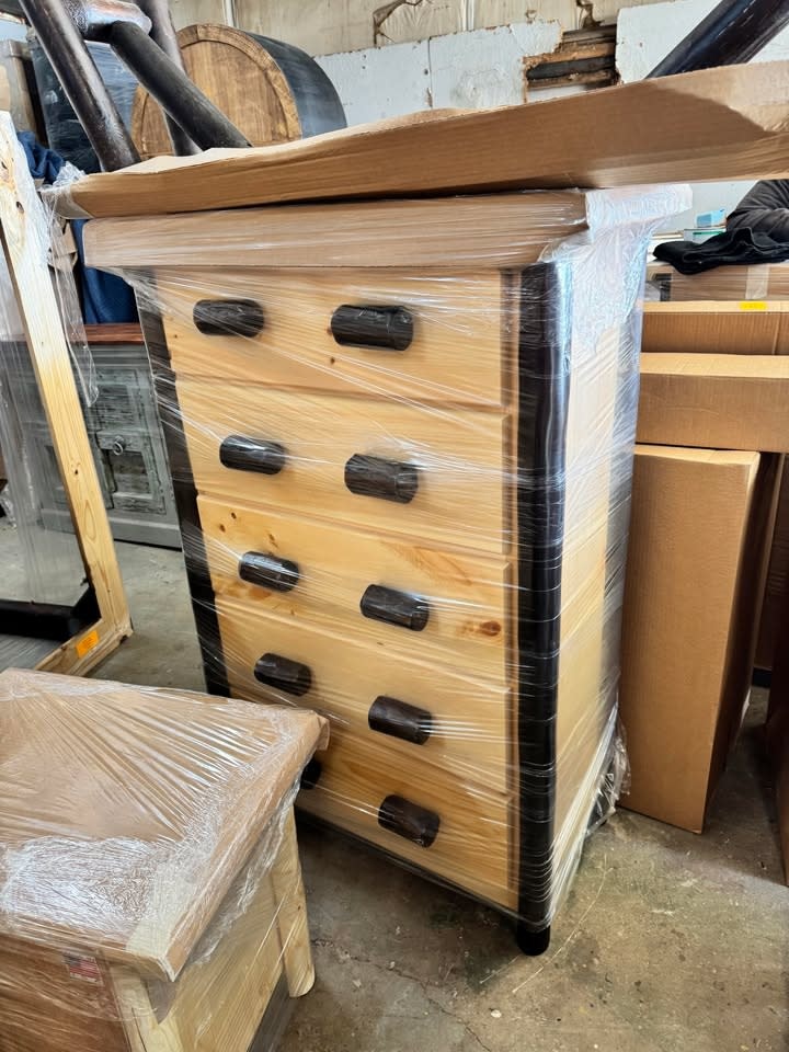 Rustic Log 5 Drawer Super Chest - Natural/Walnut