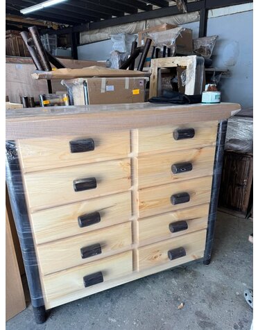 Rustic Log 10 Drawer Dresser - Natural/Walnut