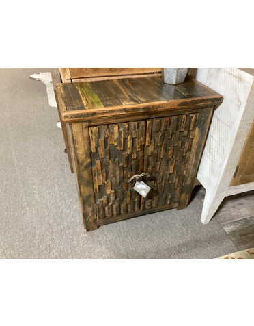 27" Chachapa Cabinet - Old Wood