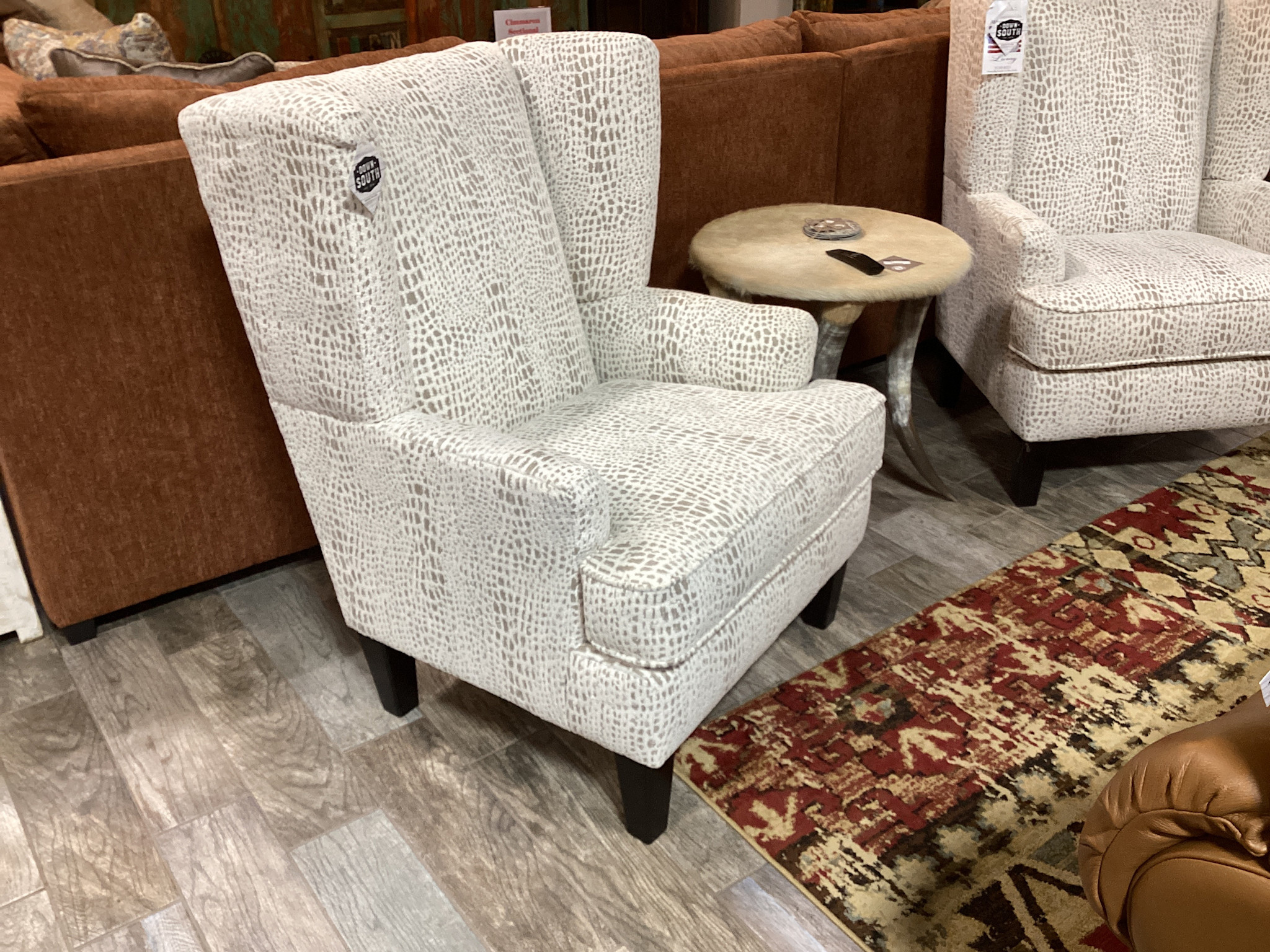 1567 Chair- Darwin Natural