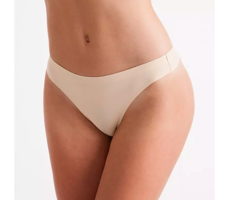 Invisible Low Rise Thong Adult