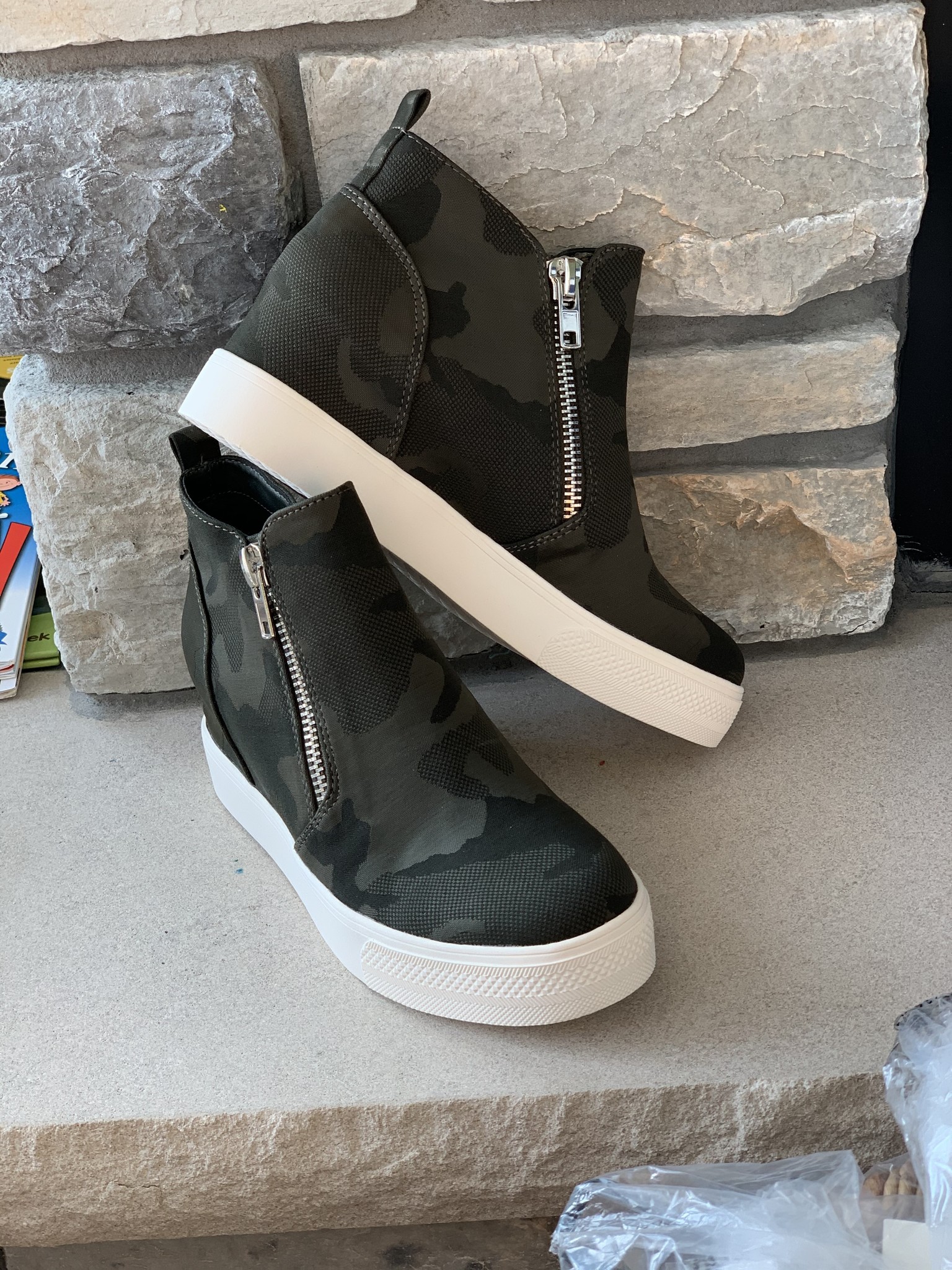 steve madden camouflage wedge sneakers