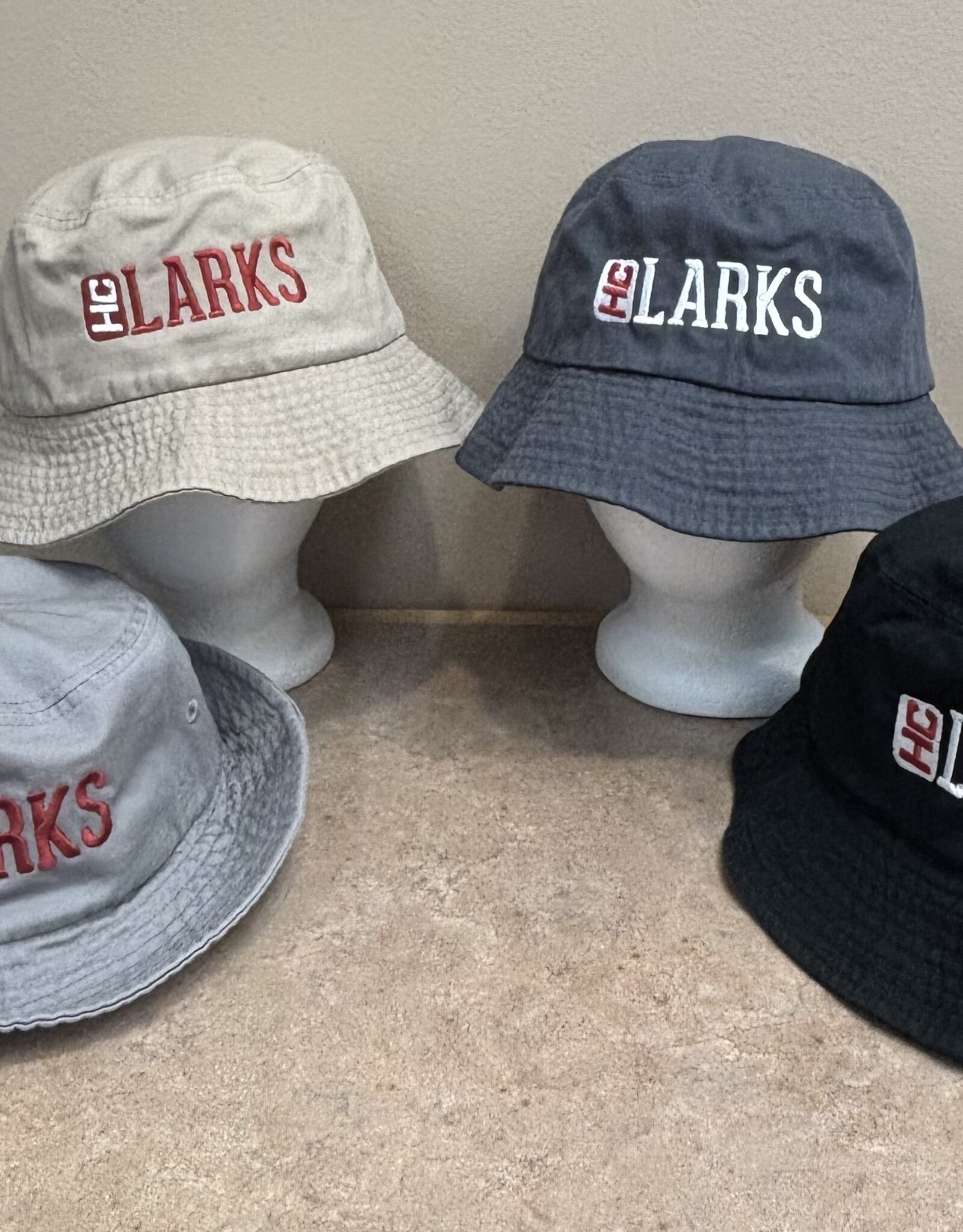 Bucket hat