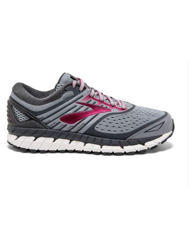 brooks ariel size 11