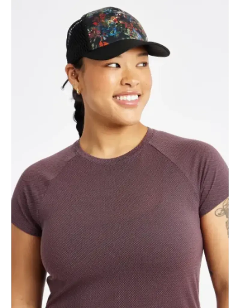 Oiselle Oiselle Runner Trucker