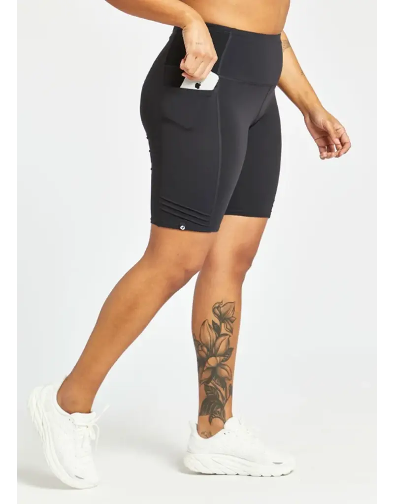 Oiselle Oiselle Long Pocket Jogger Shorts