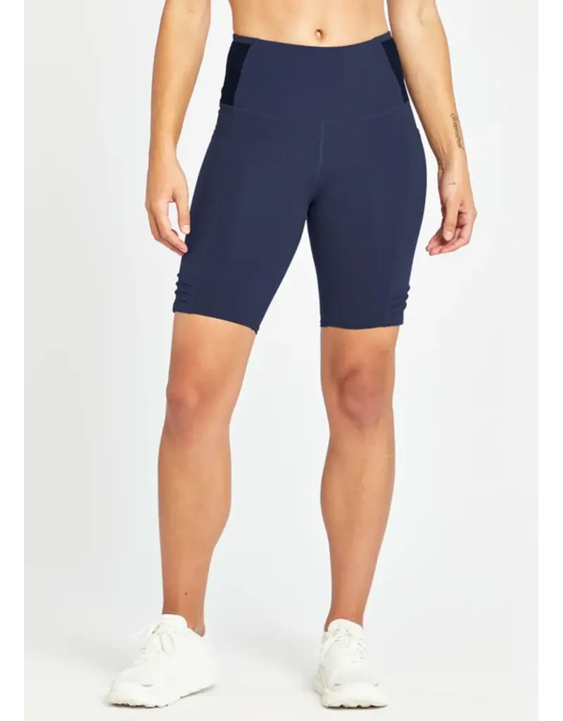 Oiselle Oiselle Long Pocket Jogger Shorts