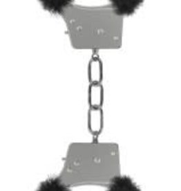 Shots Ouch! Beginner's Furry Handcuffs - Black