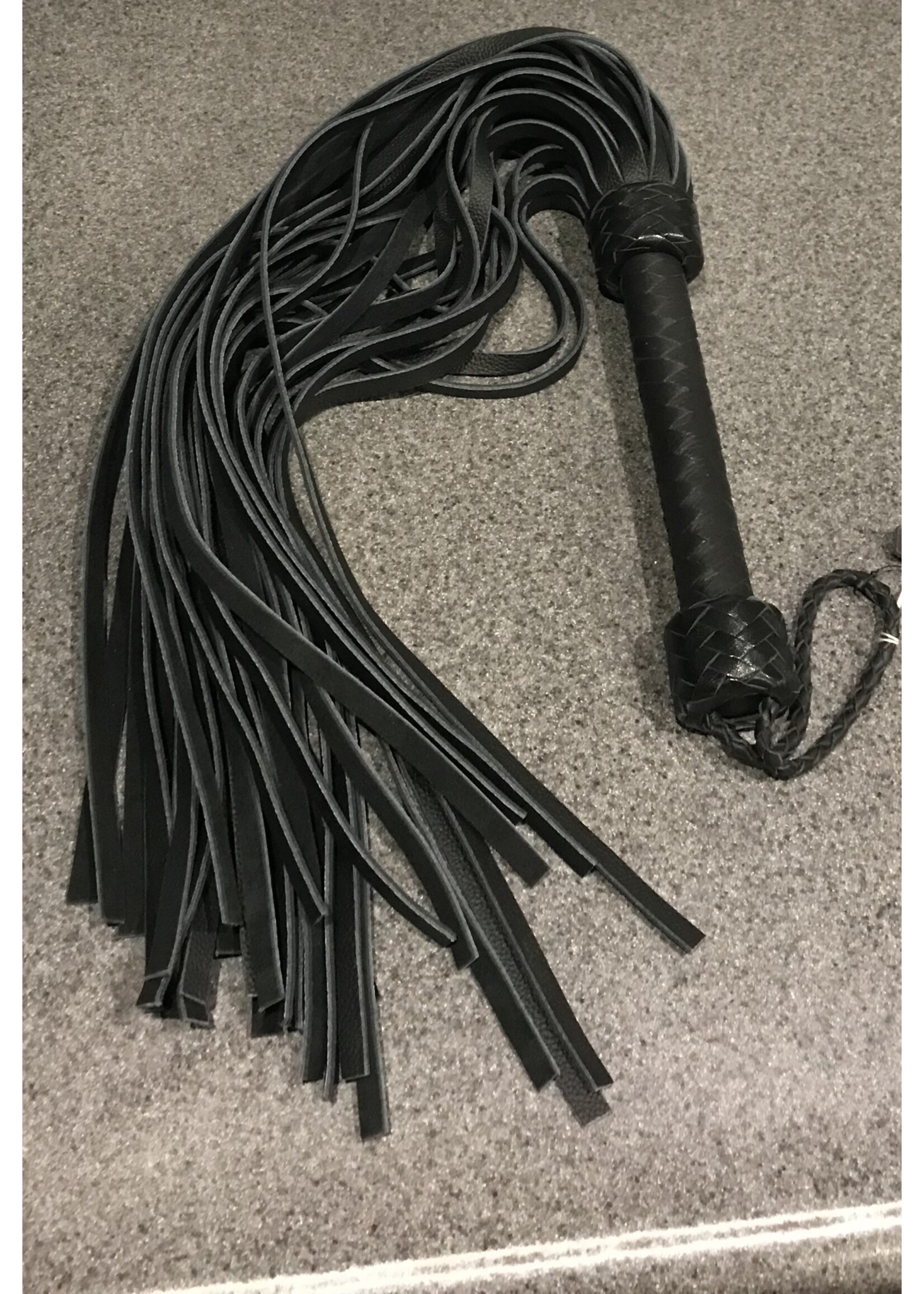 Kookie INTL Black Heavy Leather Flogger