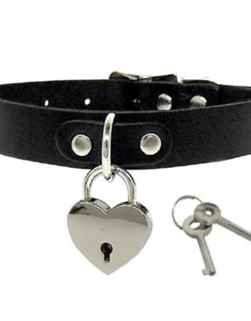 Kookie INTL Collar With Heart Shaped Lock