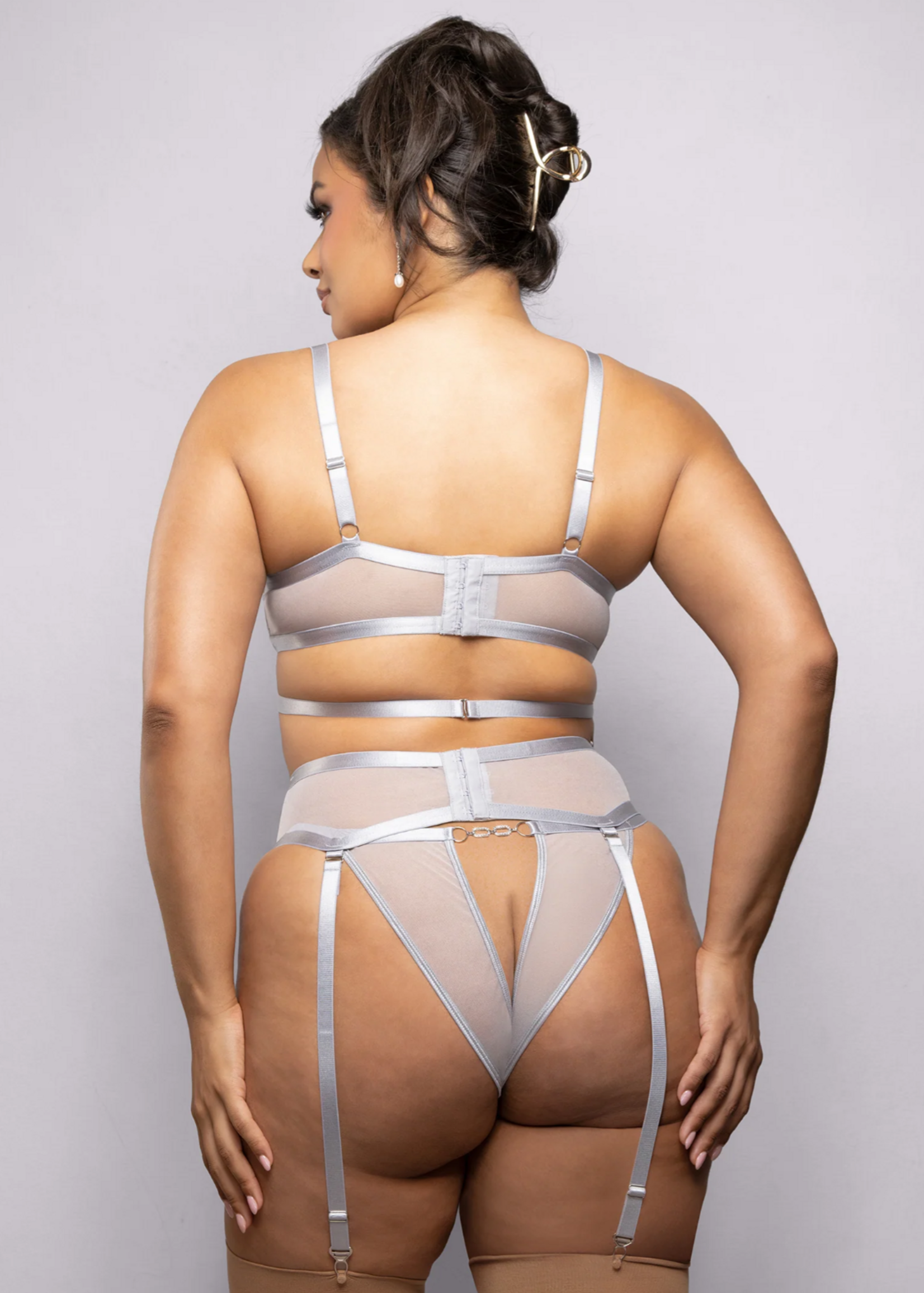 Fantasy Lingerie Diamond Bra, Garter Belt & Panty