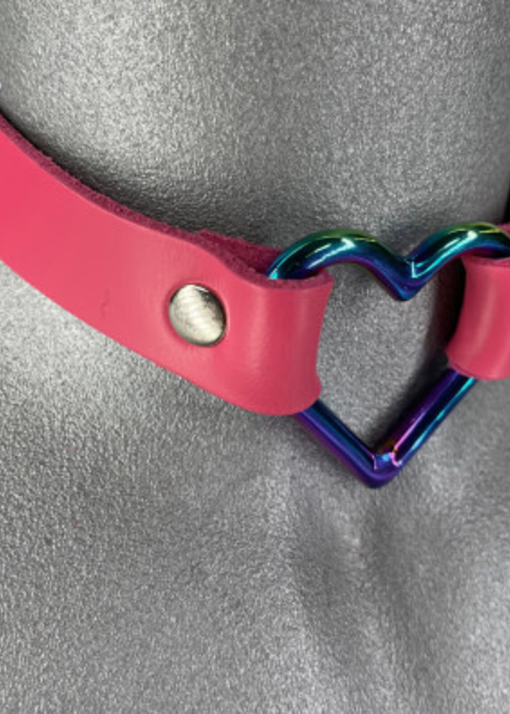 Kookie INTL Rainbow Heart Leather Collar
