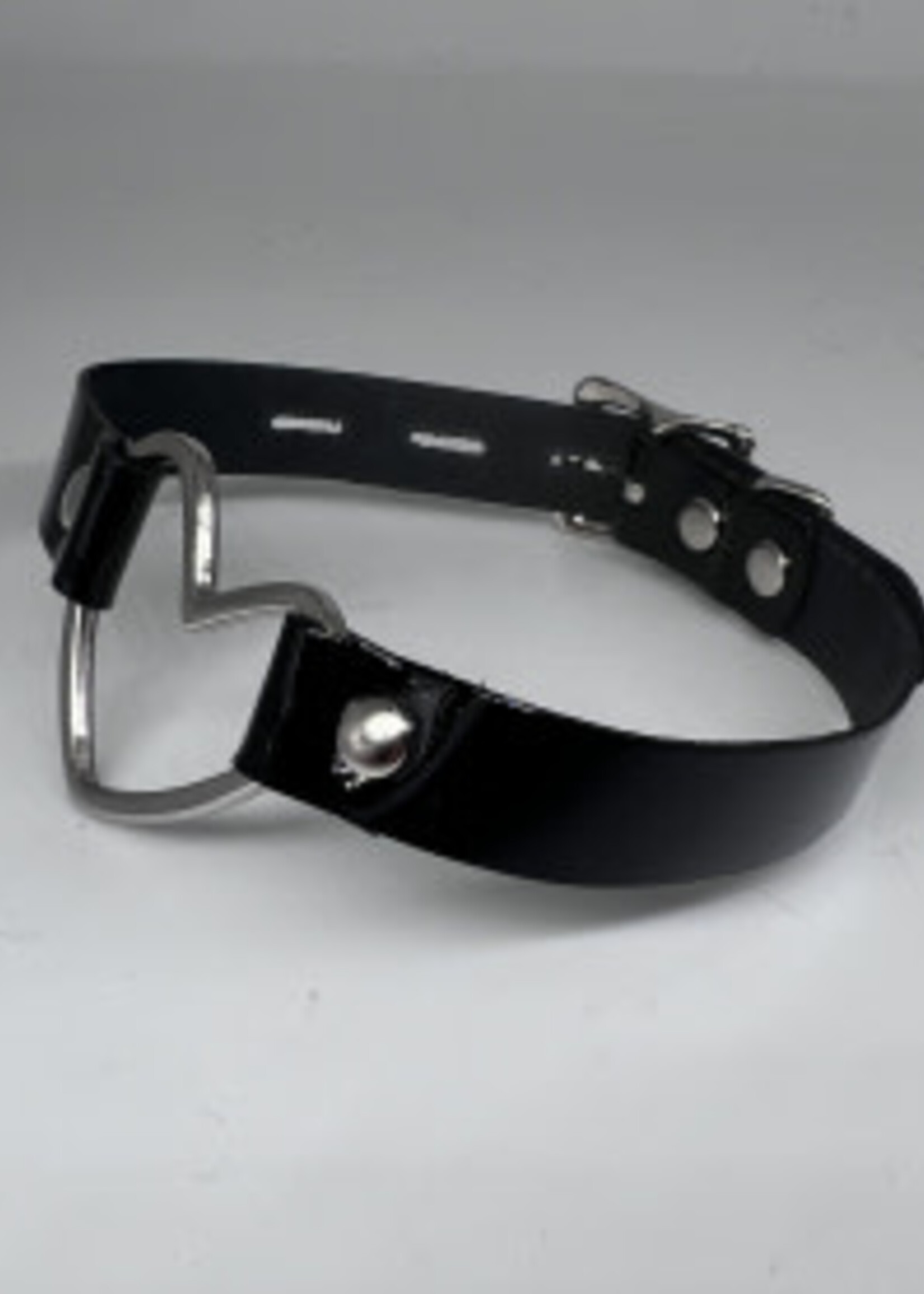 Kookie INTL Black Leather Buckle Heart Collar - M/L