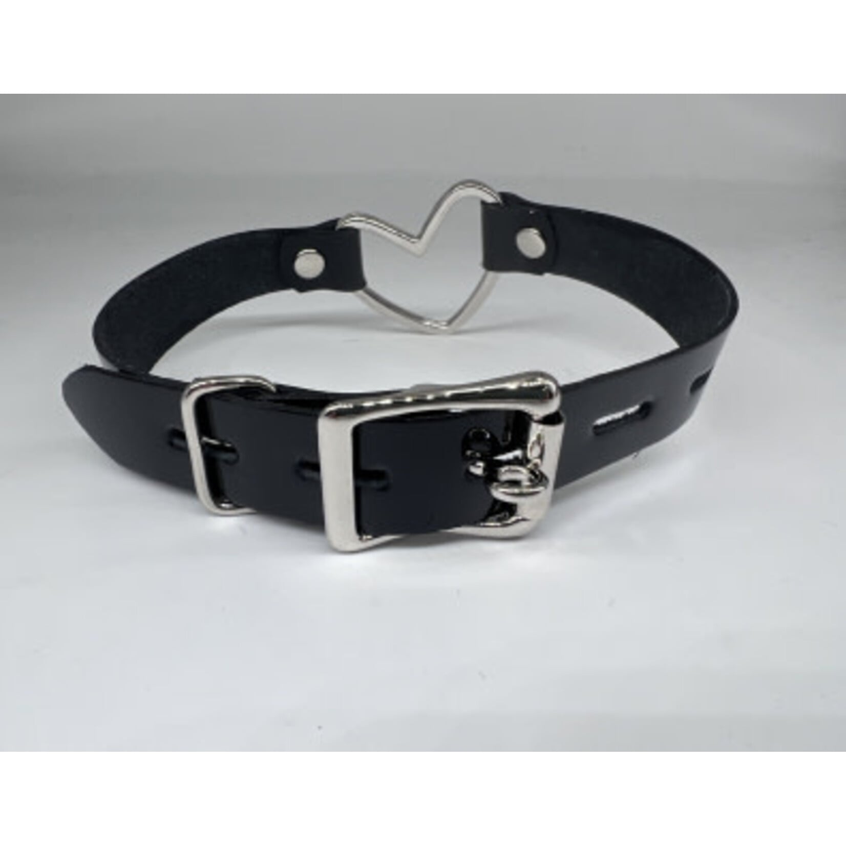 Kookie INTL Black Leather Buckle Heart Collar - S/M