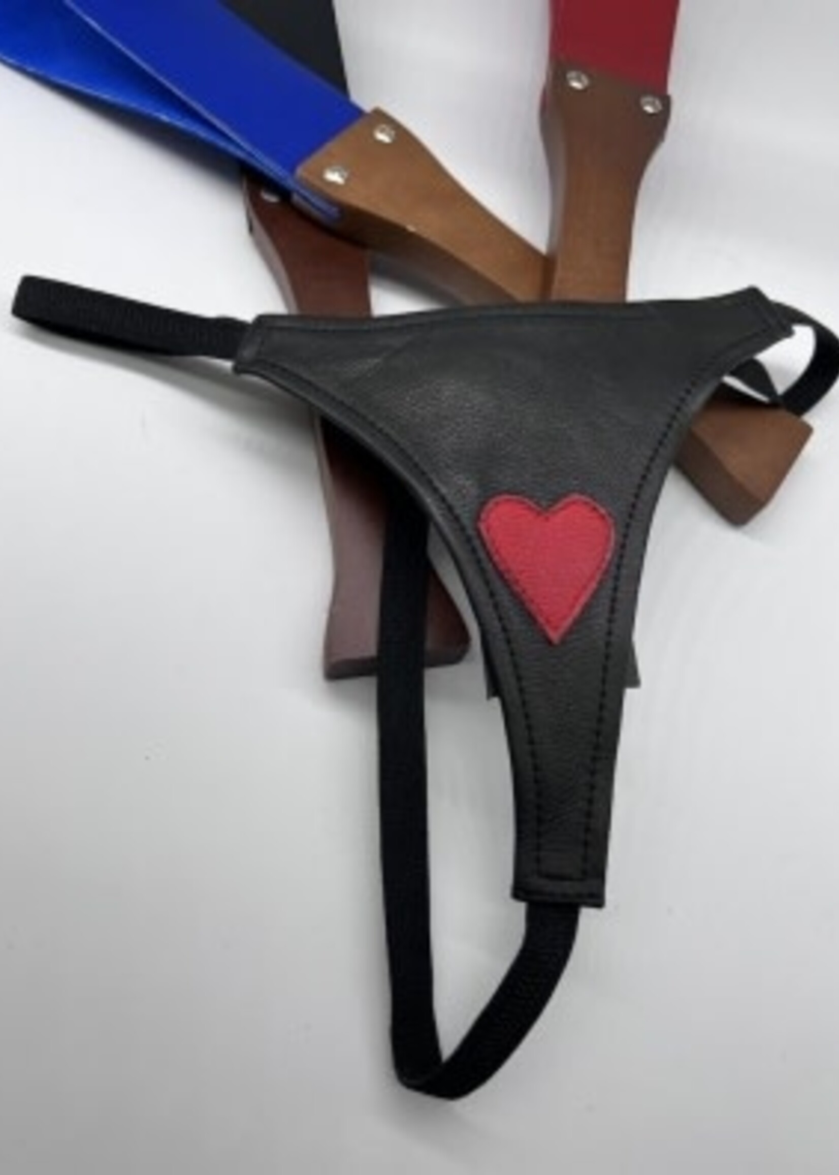Kookie INTL Black Leather w/ Red Heart G-String - O/S