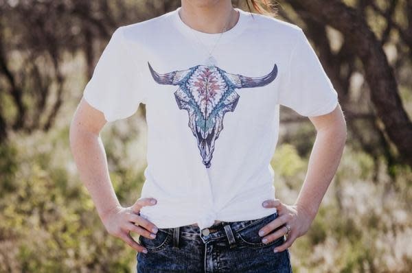 Navajo Free Spirit Bullskull Tee