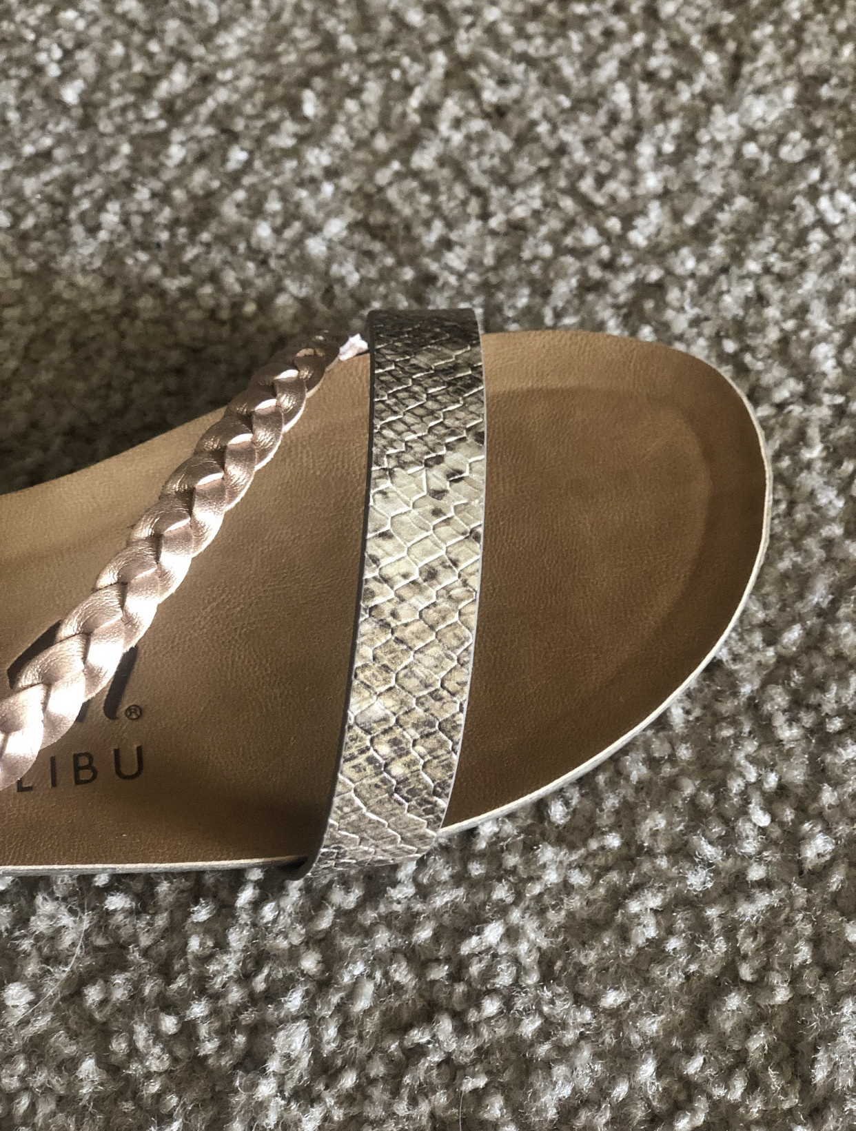 Dirty rose & snake print sandals