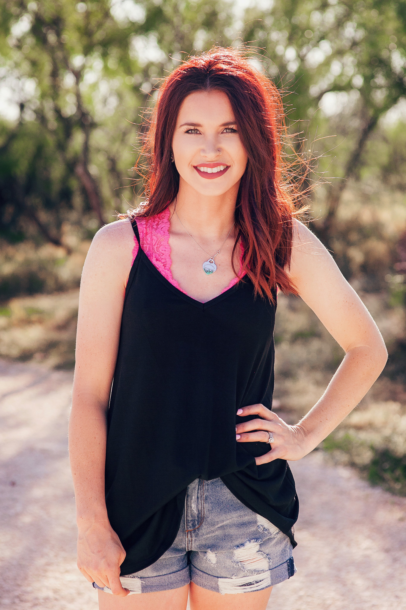 Everyday V-Neck Tank >multiple colors