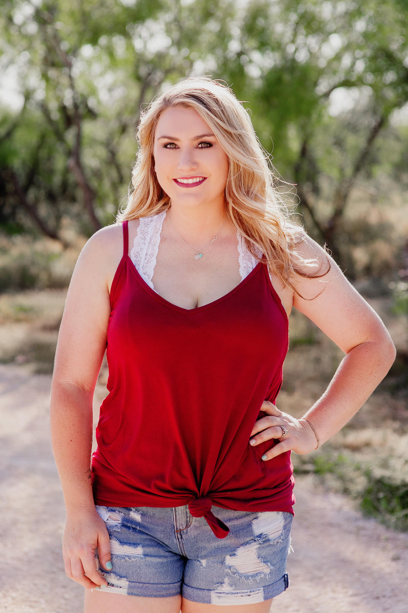 Everyday V-Neck Tank >multiple colors