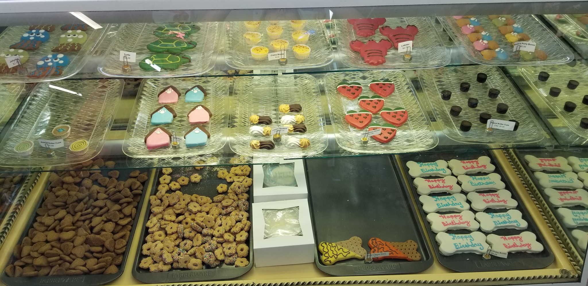 dog baked goods