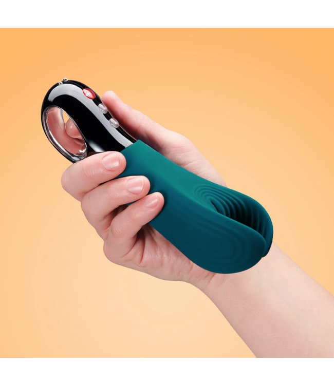 Manta Vibrating Penis Stroker