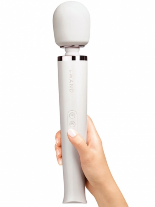 https://cdn.shoplightspeed.com/shops/627913/files/27699032/526x700x1/le-wand-le-wand-rechargeable-vibrating-massager-0.jpg