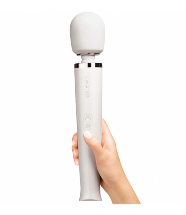 Le Wand | Rechargeable Vibrating Massager